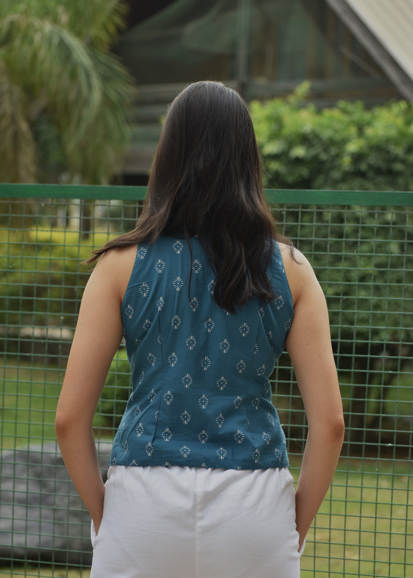 Mahi Keyhole Top