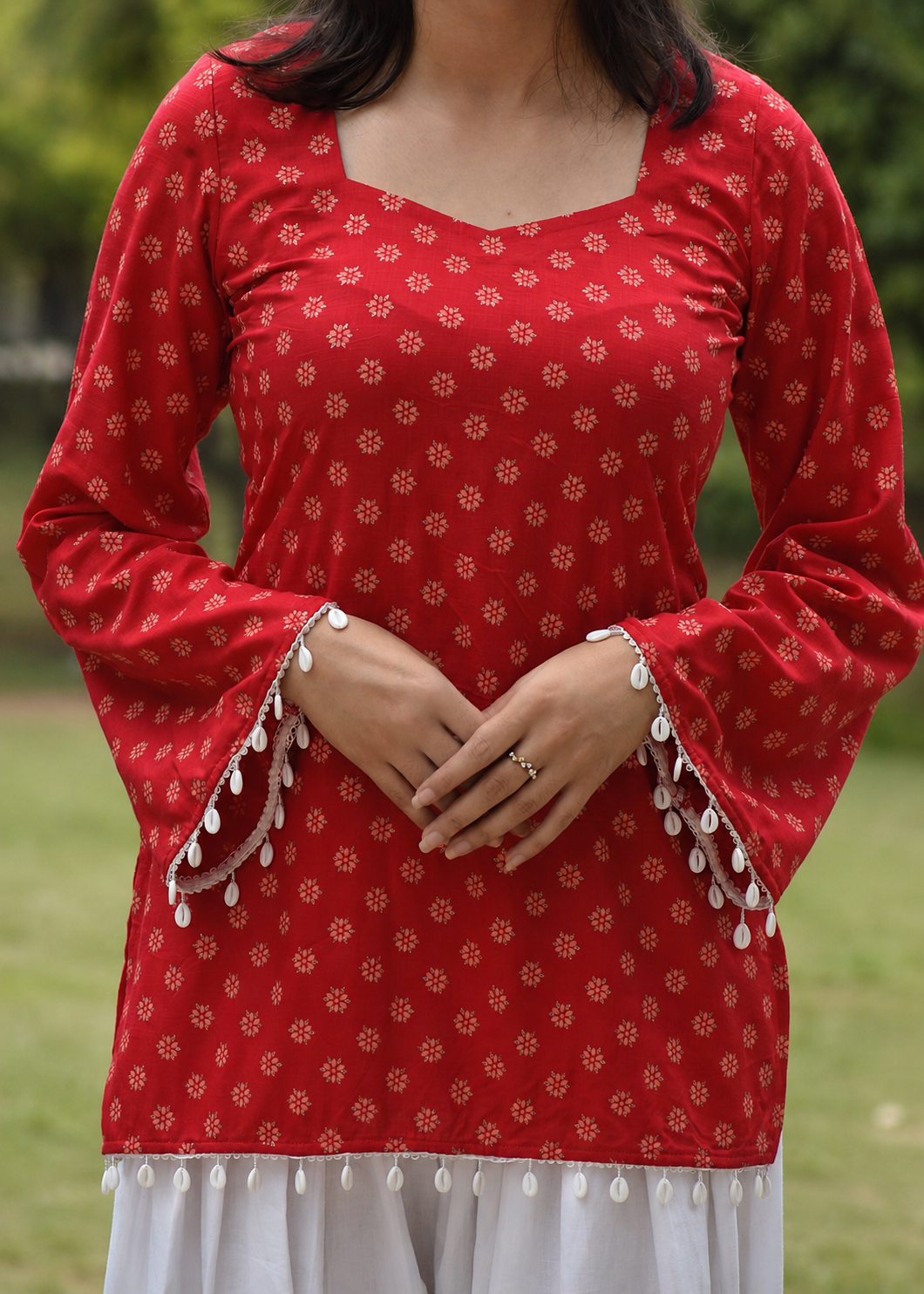 MEERA KURTI