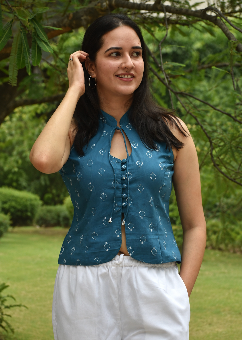 MAHI KEYHOLE TOP