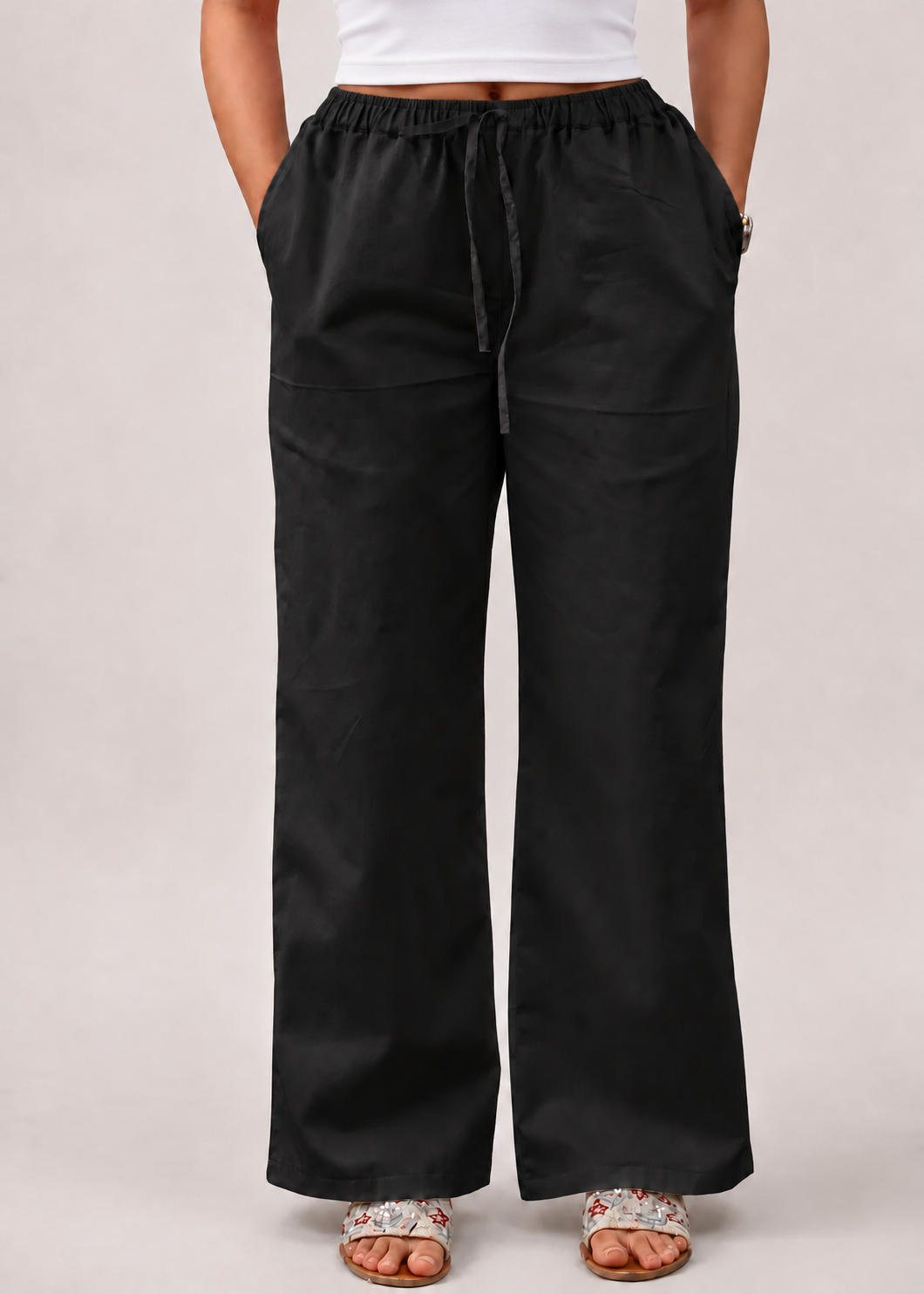 STRAIGHT BLACK PANTS