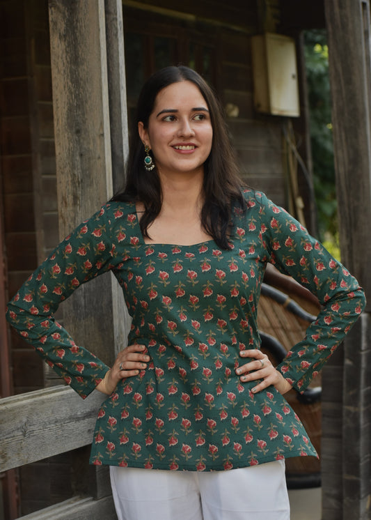 Raahi Kurti