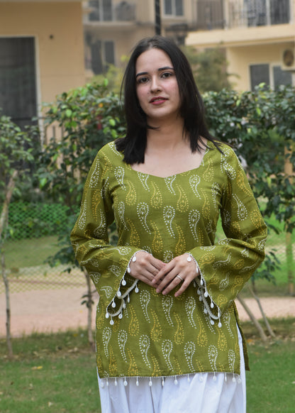 green paisley block print princess neck bell sleeved short kurti