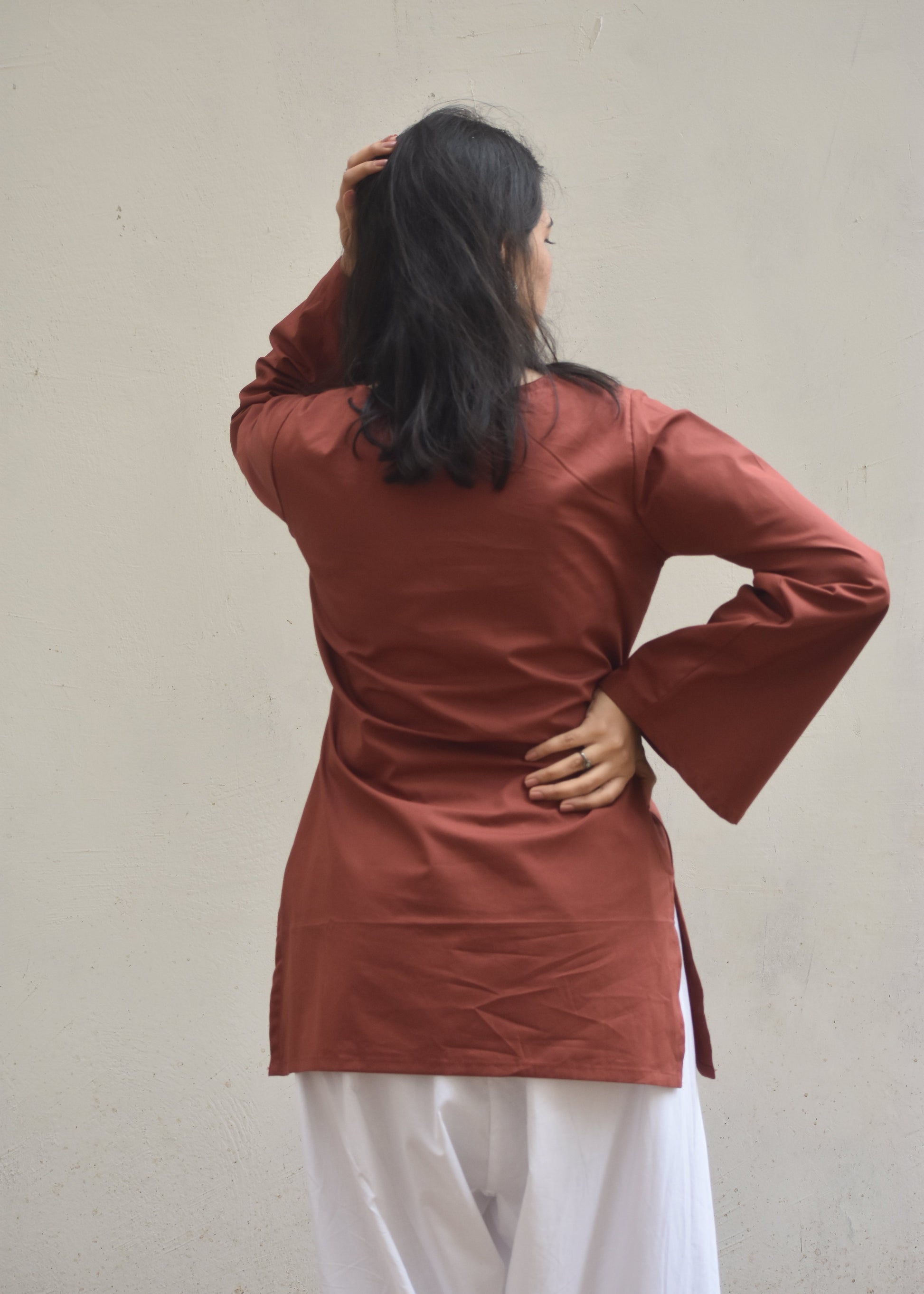 brown plain short kurti with v neck and pakistani sleeves
