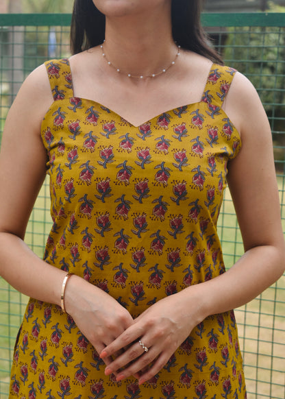 Gul Kurti