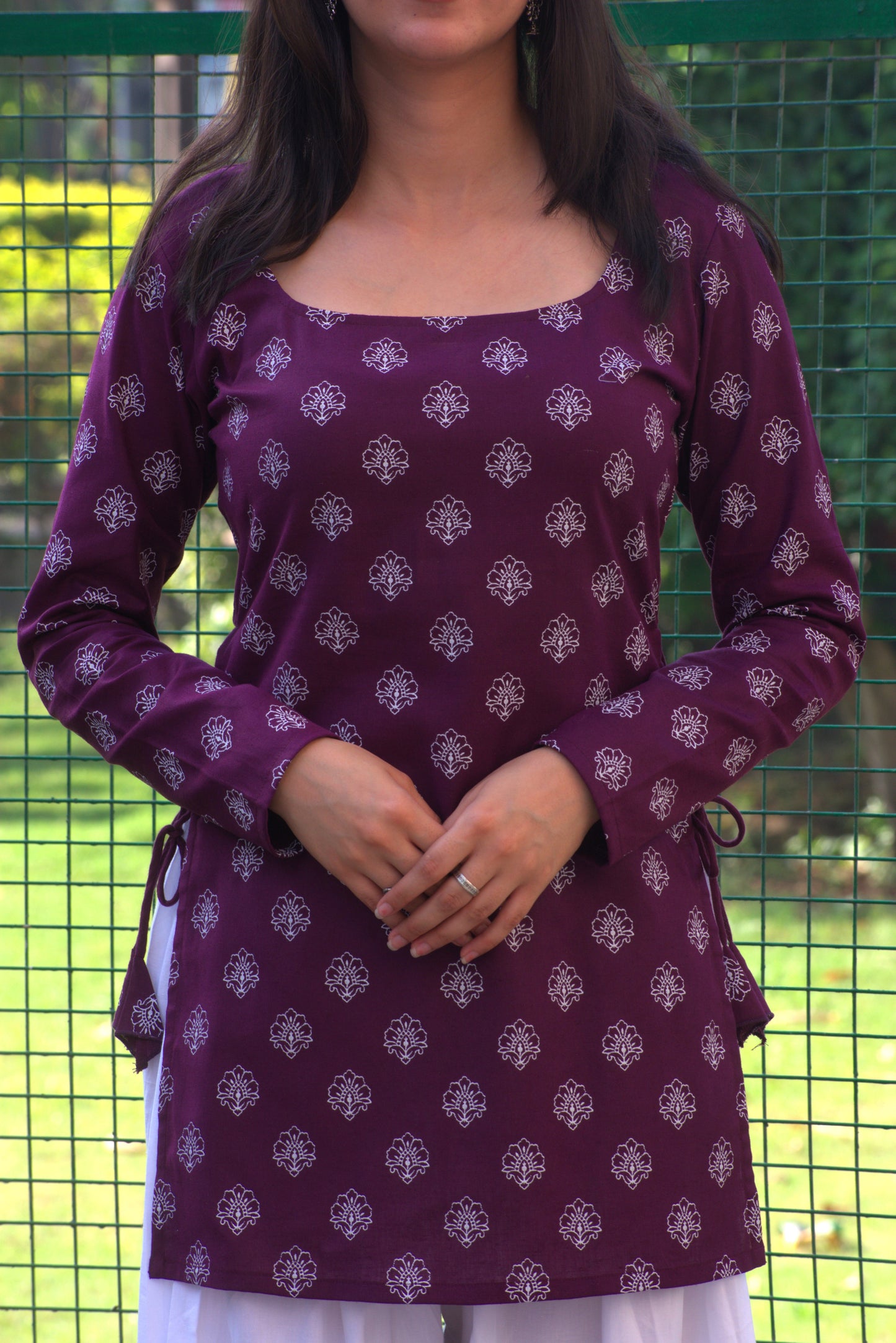 Jugni Kurti With Sleeves
