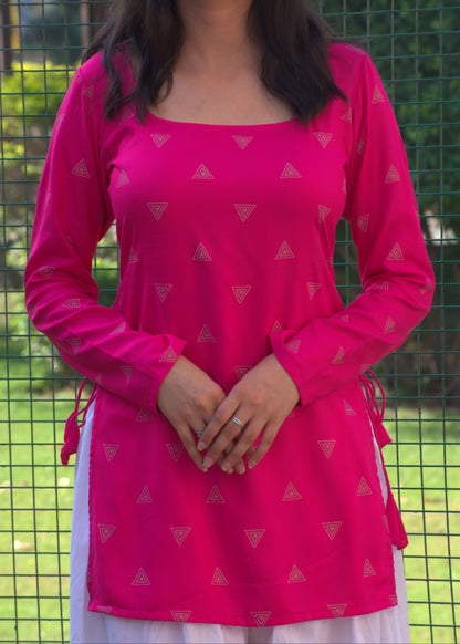 Naina Kurti With Sleeves