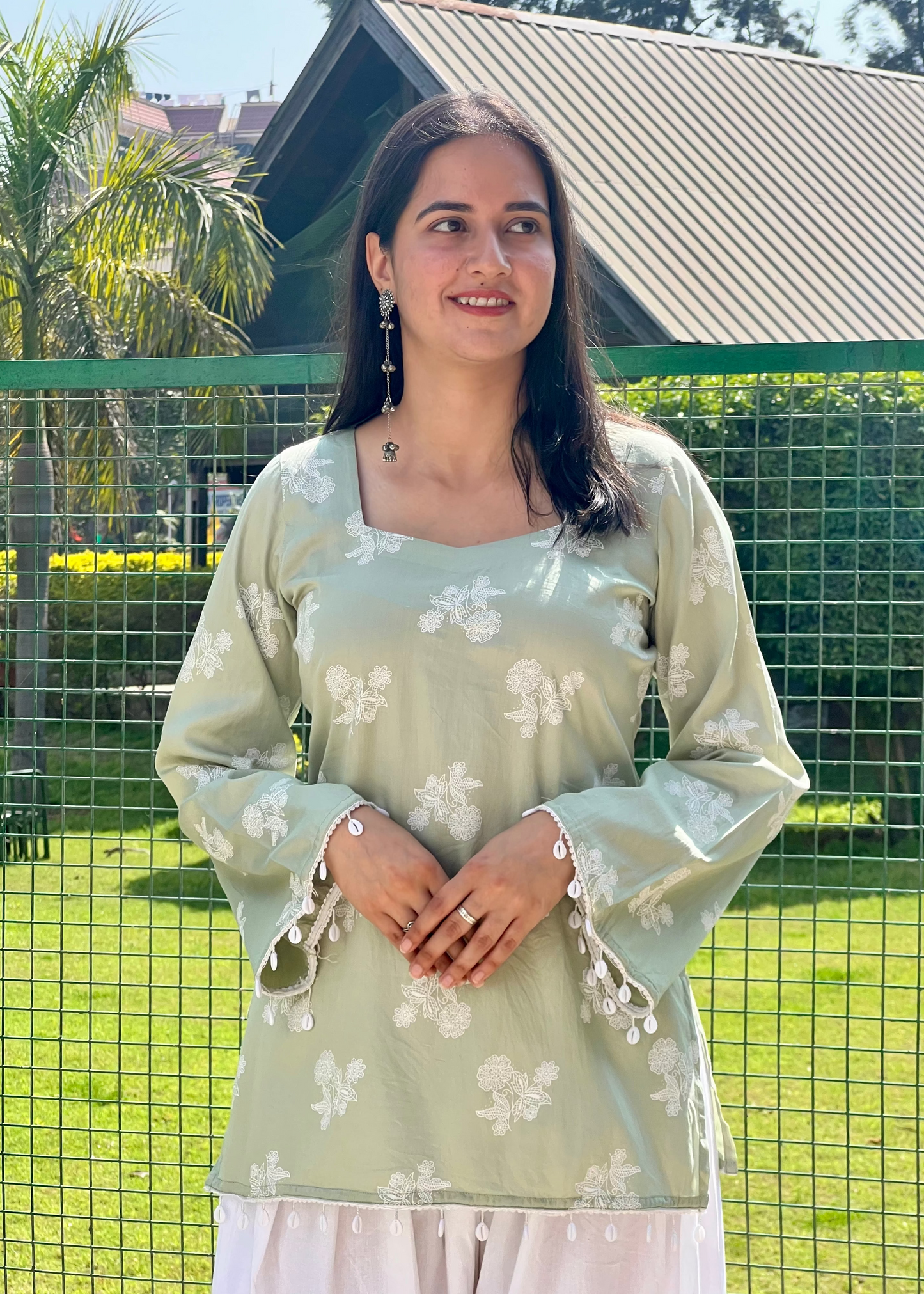 Ruhani Kurti