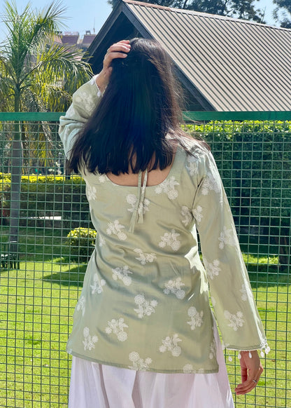 Ruhani Kurti